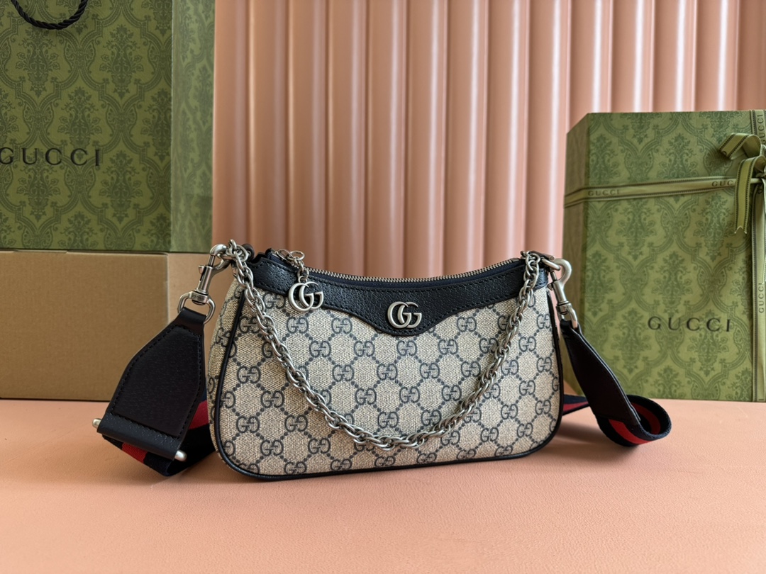 Gucci Hobo Bags